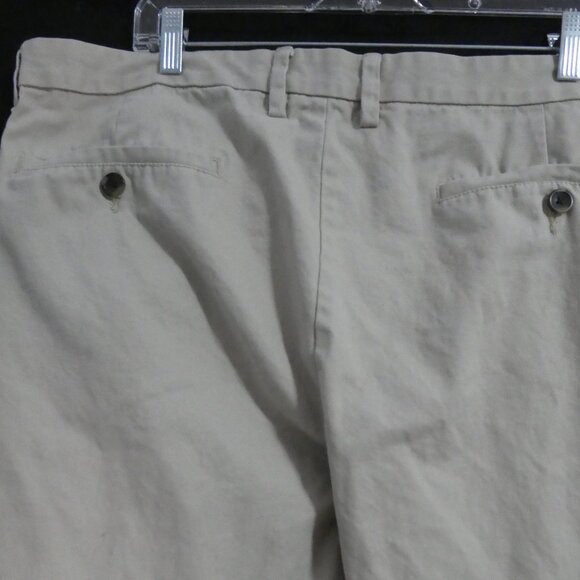 OLD NAVY - The Classic Khaki - Slim Fit | 42 x 32 | Beige Casual Slim Fit Pants - Picture 11 of 16